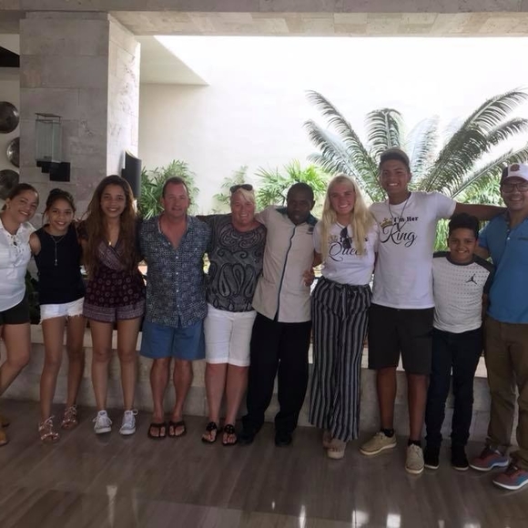 Meet your Posher, Ivy - Picture 1 of 1